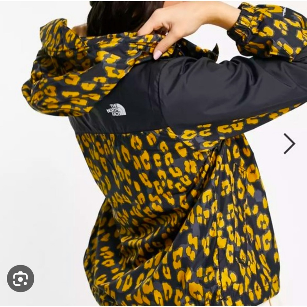 The North Face size small leopard print windbreaker coat jacket New without tags